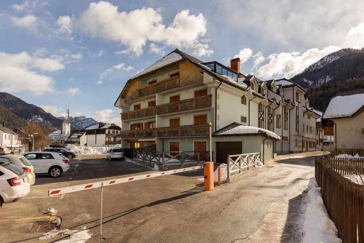 Apartamento Mountain Charm Kranjska Gora Exterior foto
